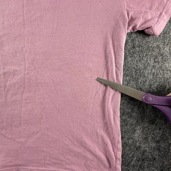 Def Leppard Adrenalize Tee Womens XXS Pink Letluv Anthropologie Band Shirt Crop - Picture 6 of 8